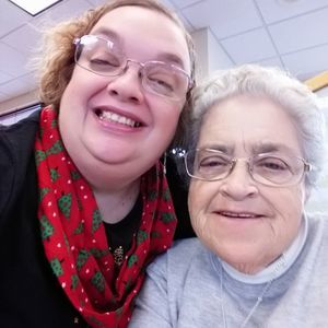 Meet your Posher, Denise